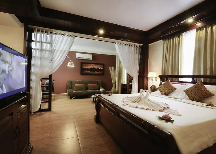 Angkor Pearl 3*